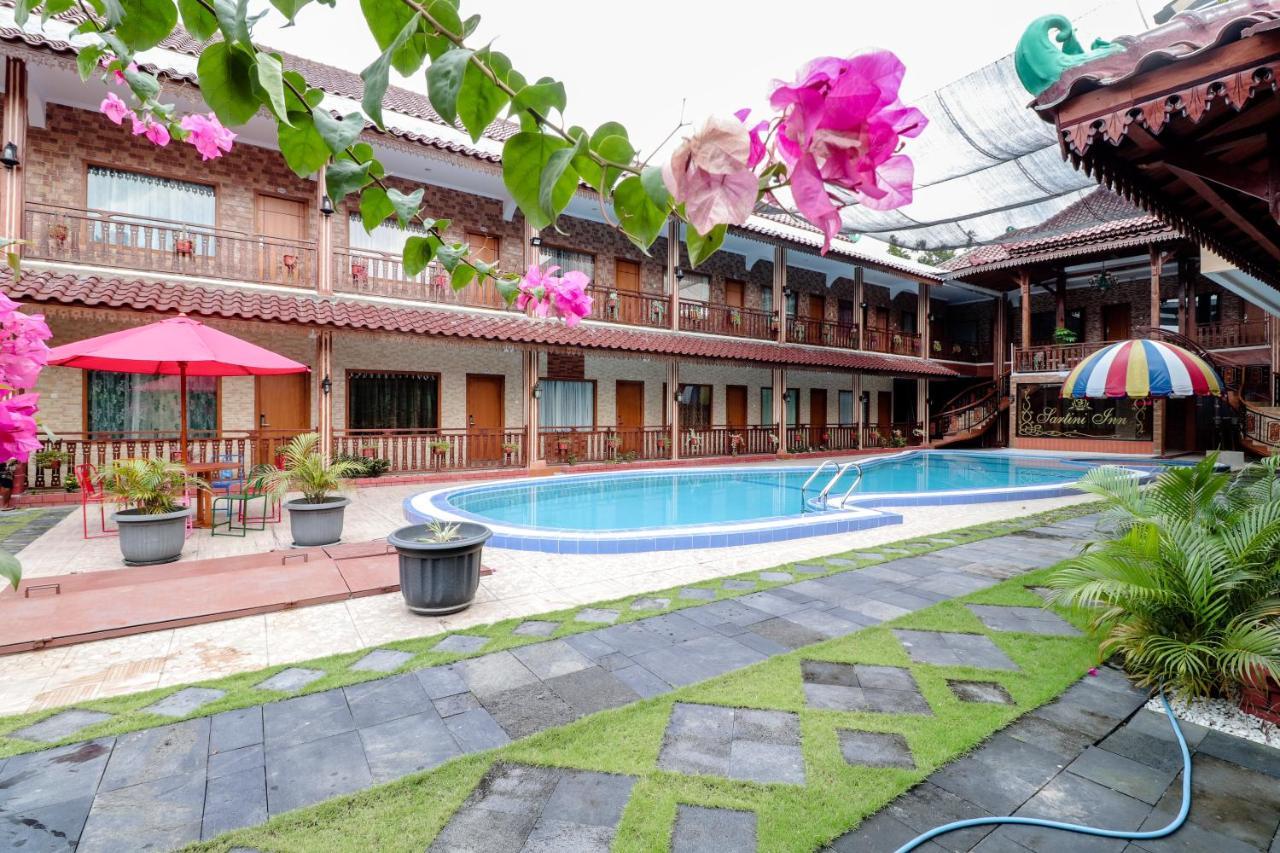 Sartini Inn Jogja ยอกยาการ์ตา ภายนอก รูปภาพ